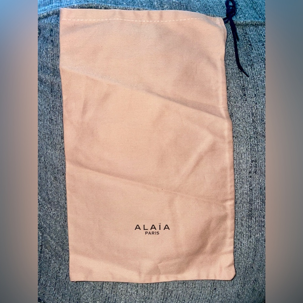 ALAIA PARIS DUSTBAG